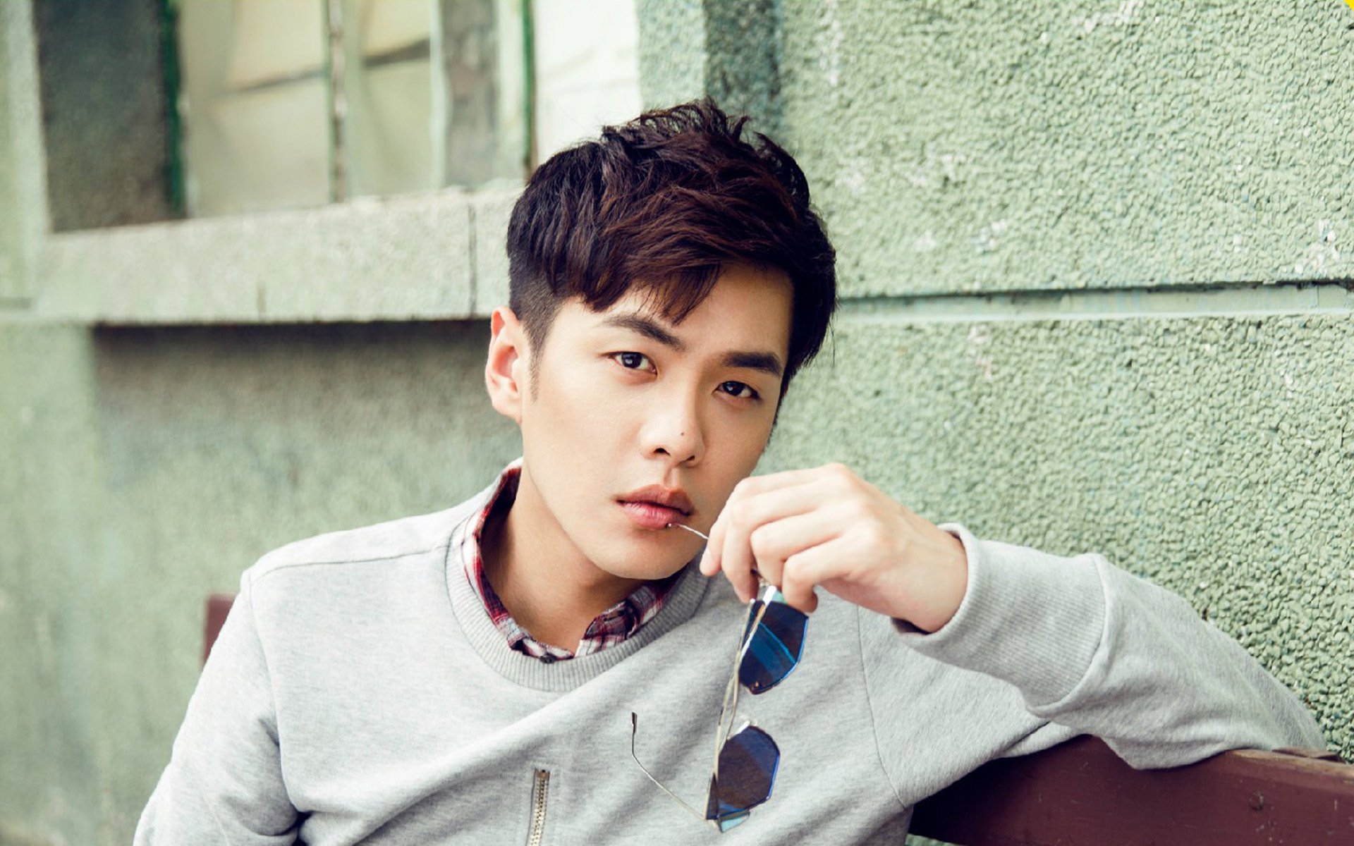 开云体育开云-从挫折中崛起：车手的逆境成长故事，励志车手故事